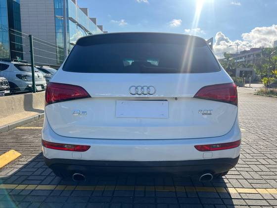 AUDI Q5 2.0 TFSI AMBIENTE 16V 225CV GASOLINA 4P AUTOMÁTICO AUDI Q5 2.0 TFSI AMBIENTE 16V 225CV GASOLINA 4P AUTOMÁTICO